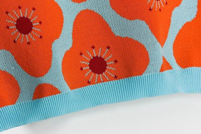 MIA FLOWER SWEATER