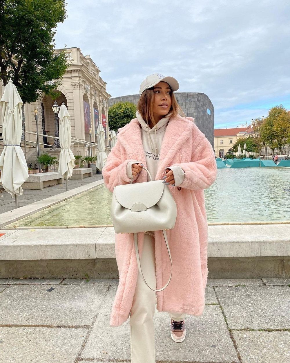 BEATRICE POWDER PINK FAUX FUR TEDDY COAT