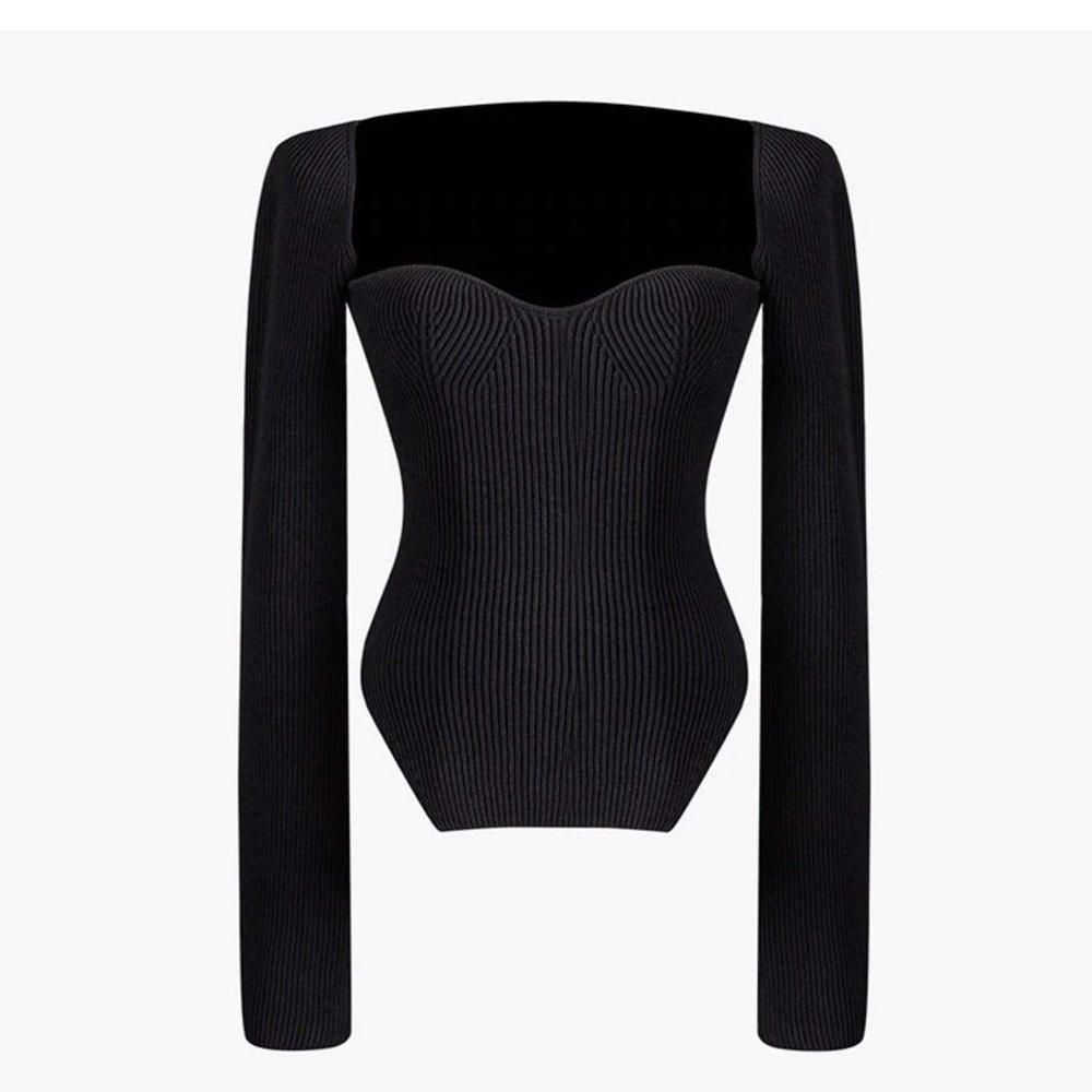HANNA RIBBED KNIT TOP